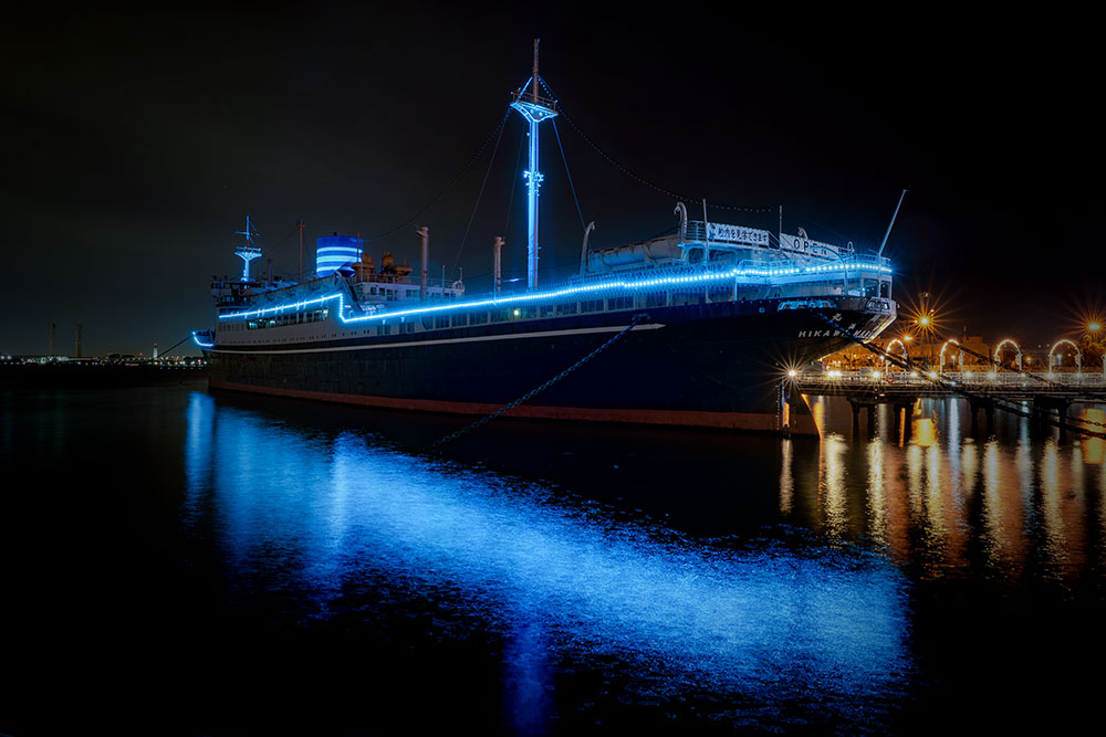 山下公園でゆったりデート！港の夜景とベイブリッジの輝きを楽しむ